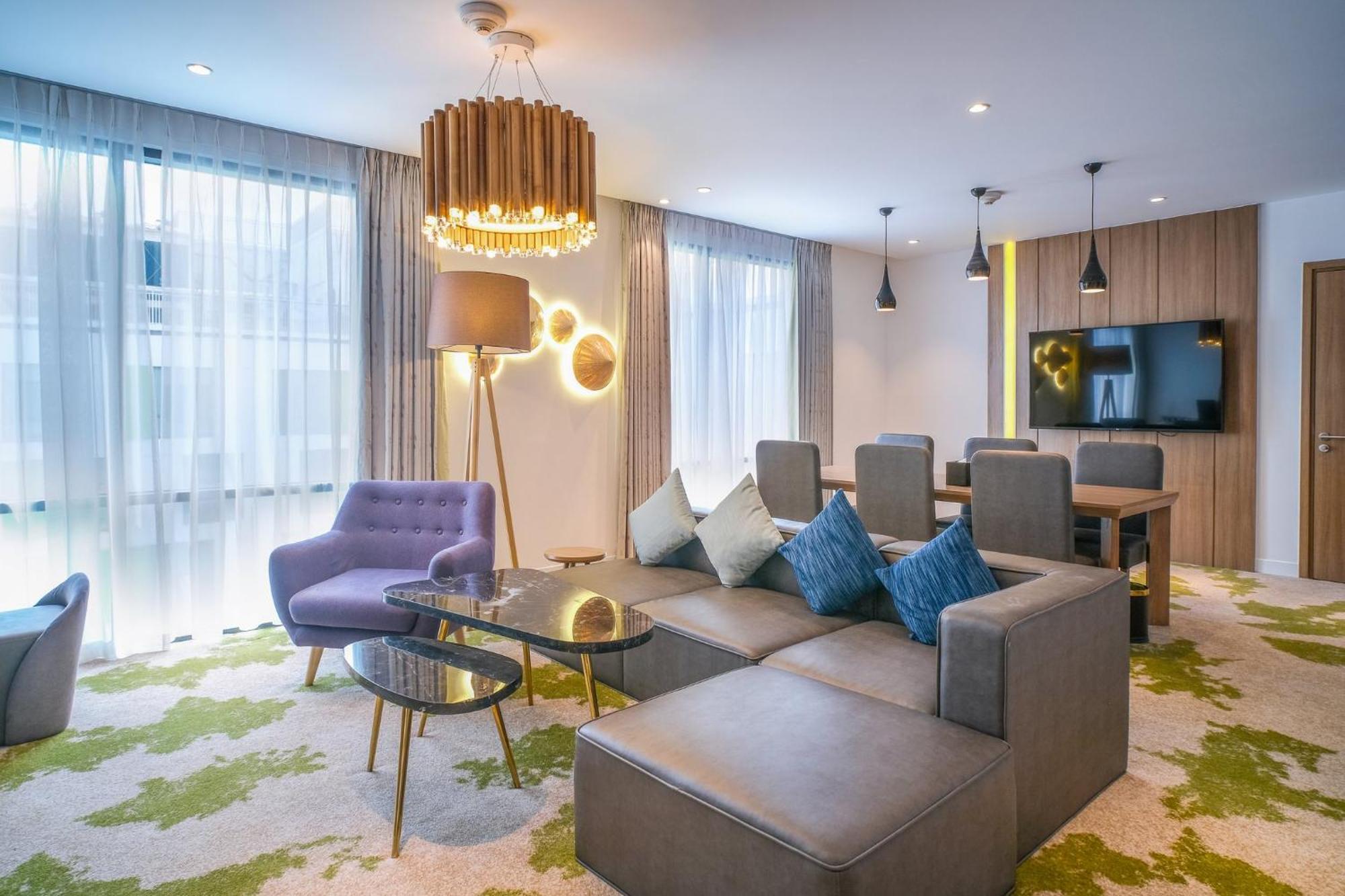 Holiday Inn & Suites Saigon Airport By Ihg Ciudad Ho Chi Minh  Exterior foto
